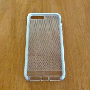 white tech21 iphone 8 plus phone case